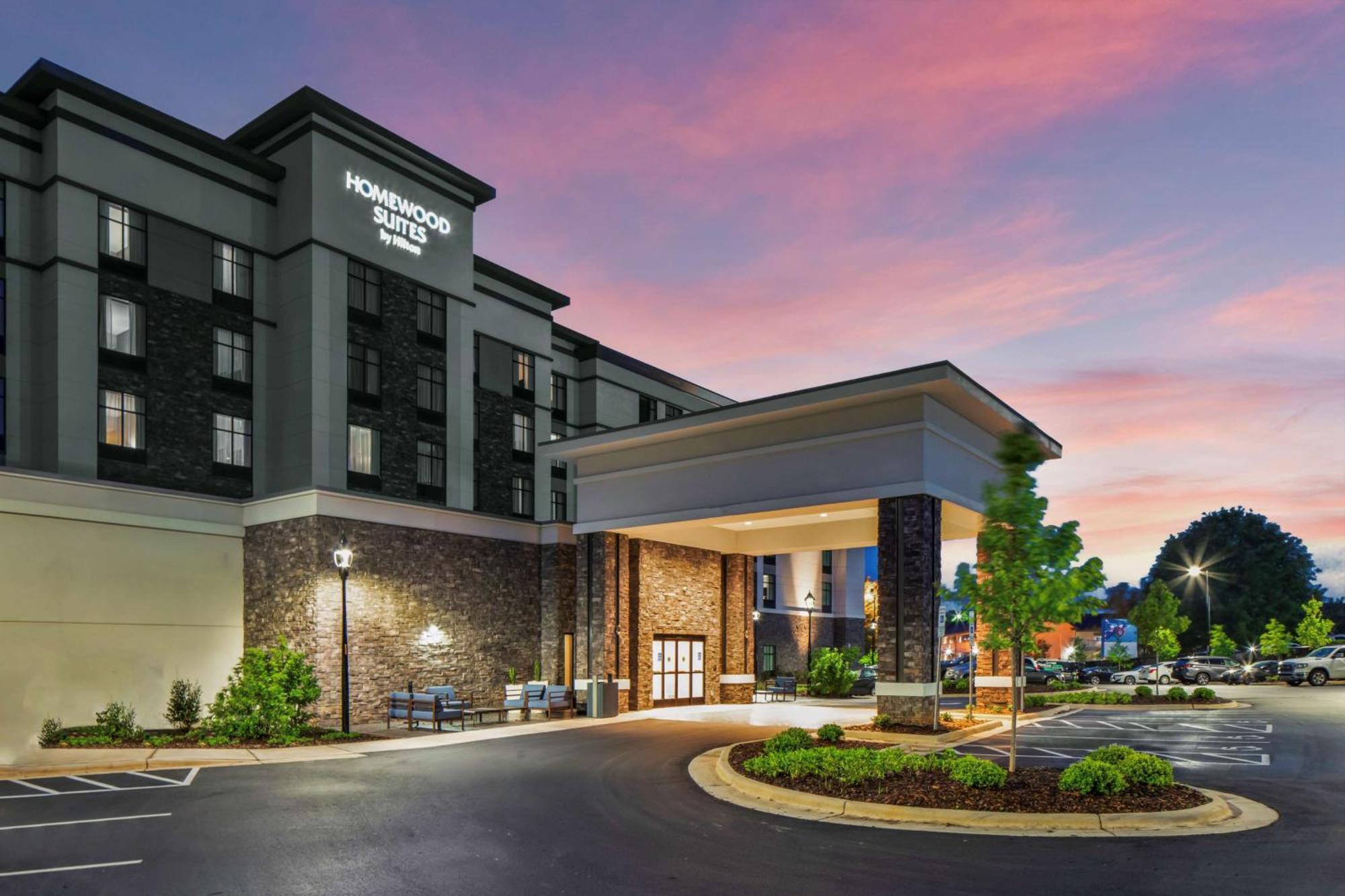 Homewood Suites By Hilton Greensboro Wendover, Nc Exterior photo