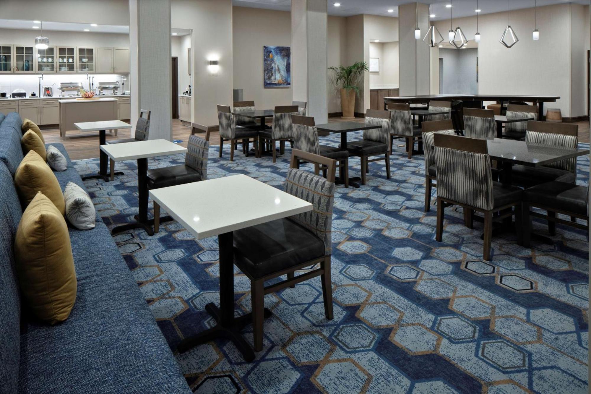 Homewood Suites By Hilton Greensboro Wendover, Nc Exterior photo