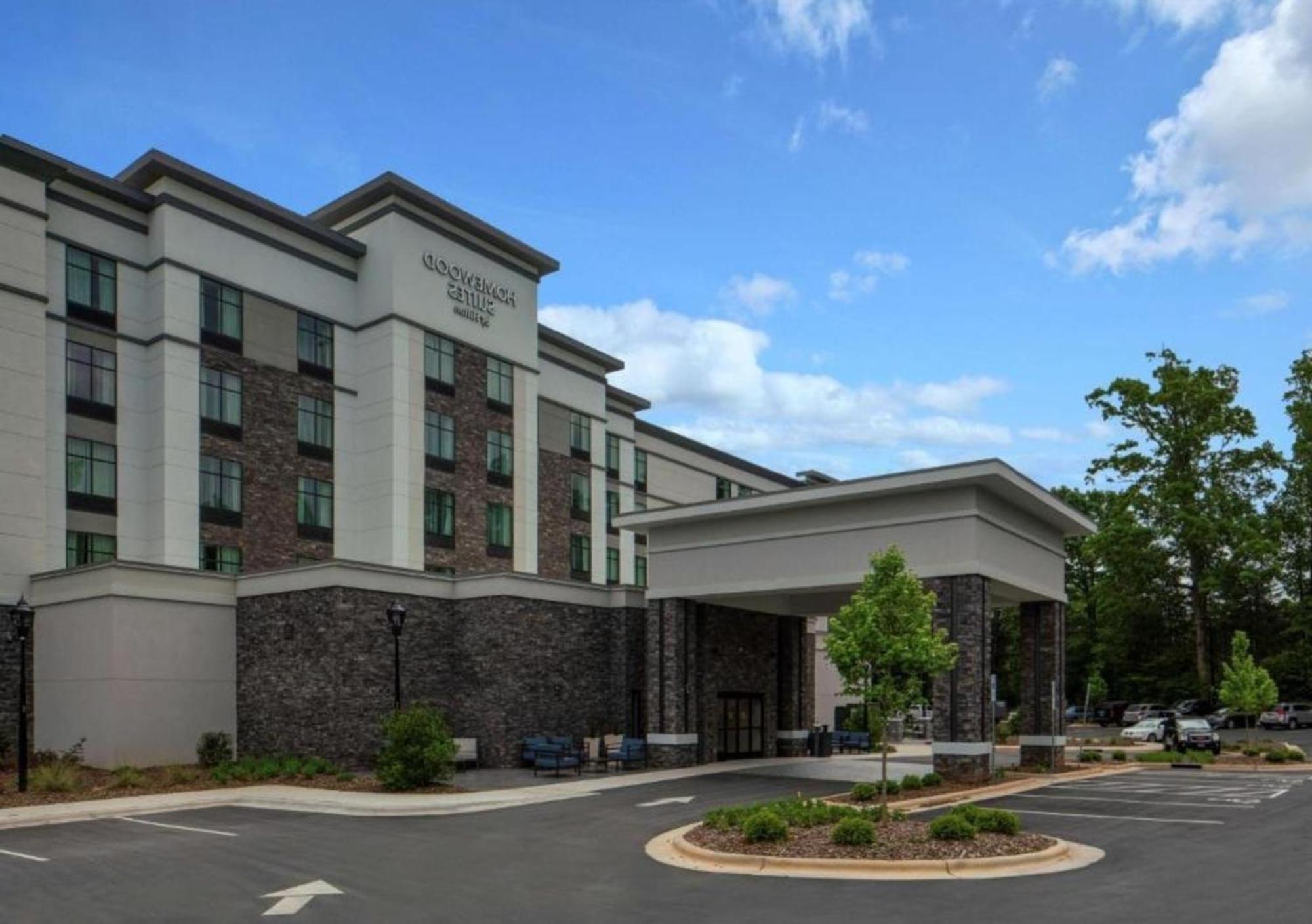 Homewood Suites By Hilton Greensboro Wendover, Nc Exterior photo
