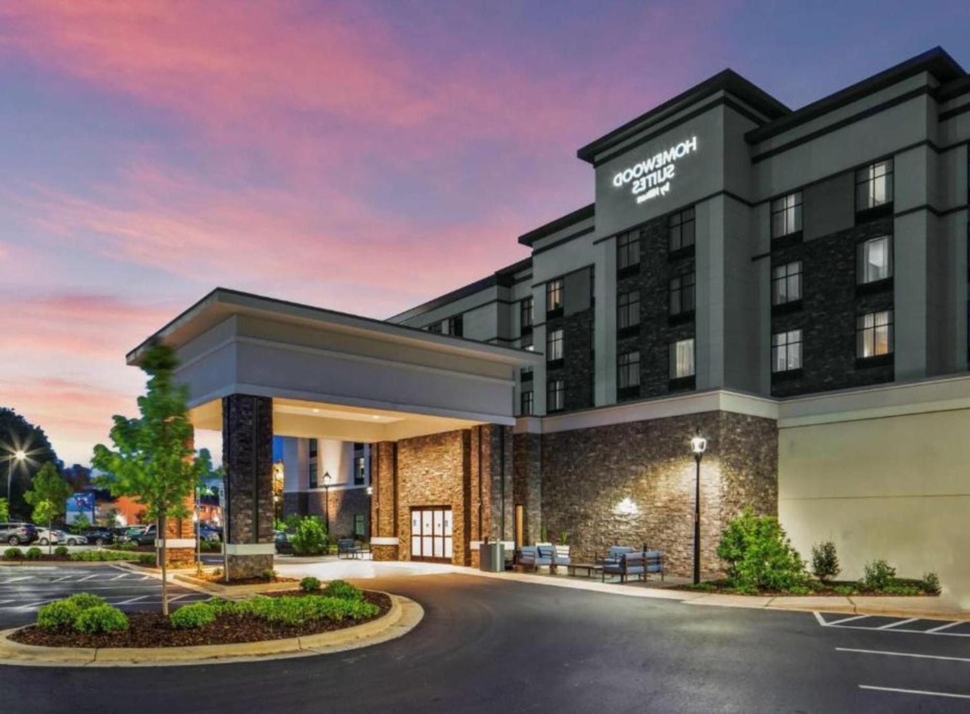 Homewood Suites By Hilton Greensboro Wendover, Nc Exterior photo